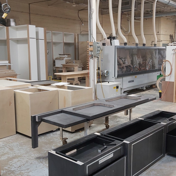 Magna Custom Cabinetry kitchen Custom Kitchen Cabinets Toronto, Vaughan